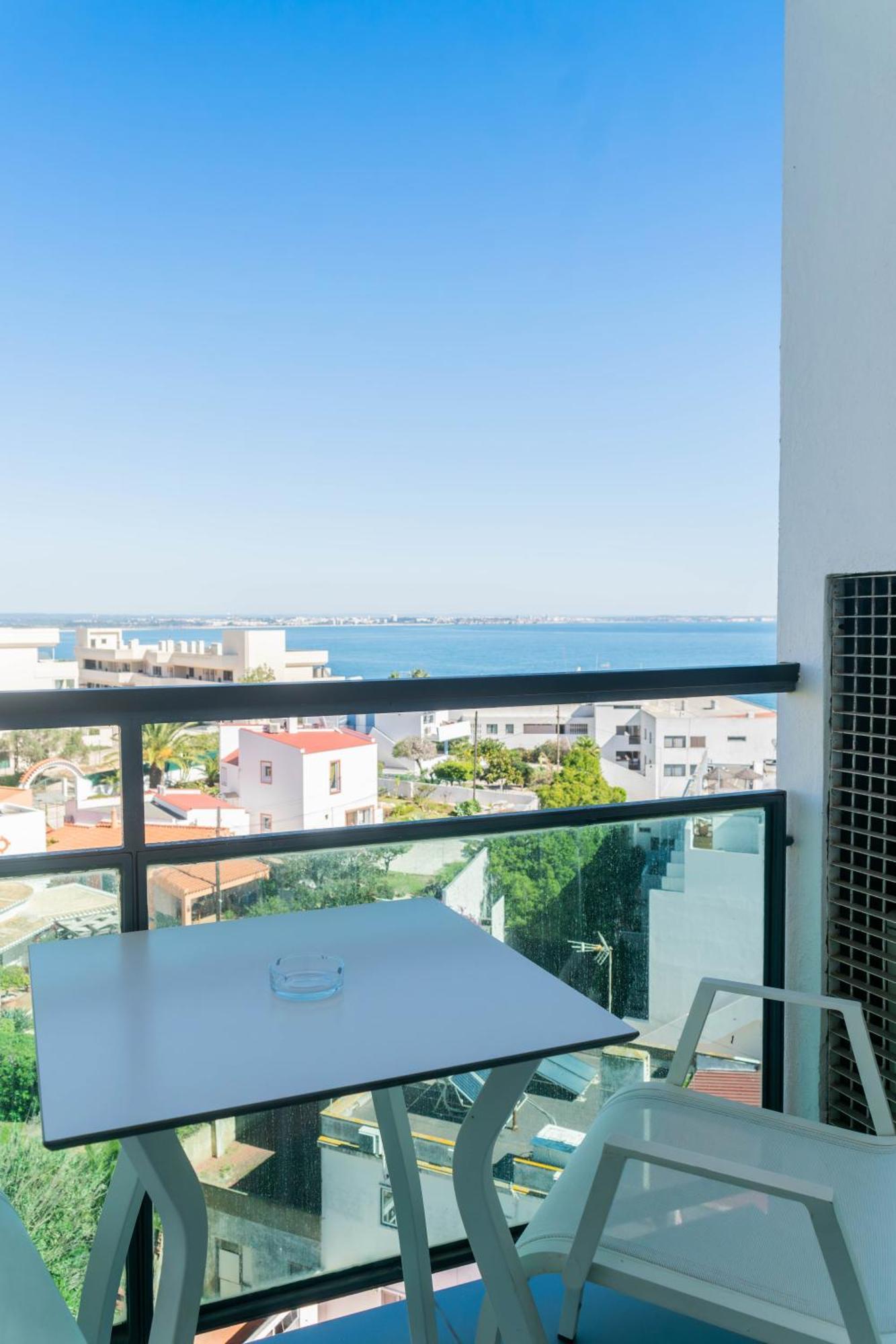 Villa Doris Suites Lagos Ngoại thất bức ảnh
