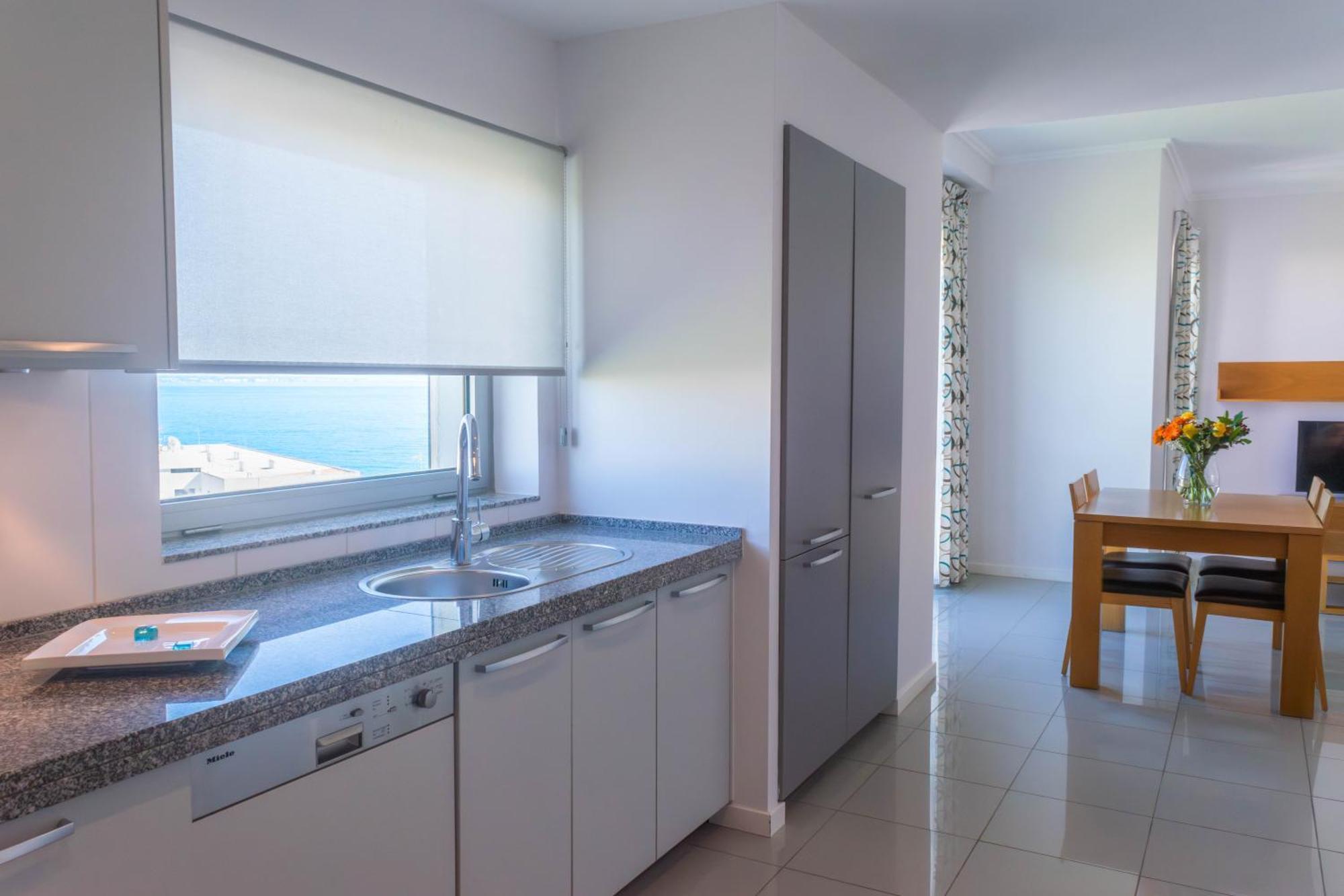 Villa Doris Suites Lagos Ngoại thất bức ảnh